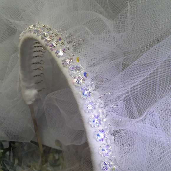 New Handmade White Wedding Veil with luxurious Swarovski Crystals main image 9